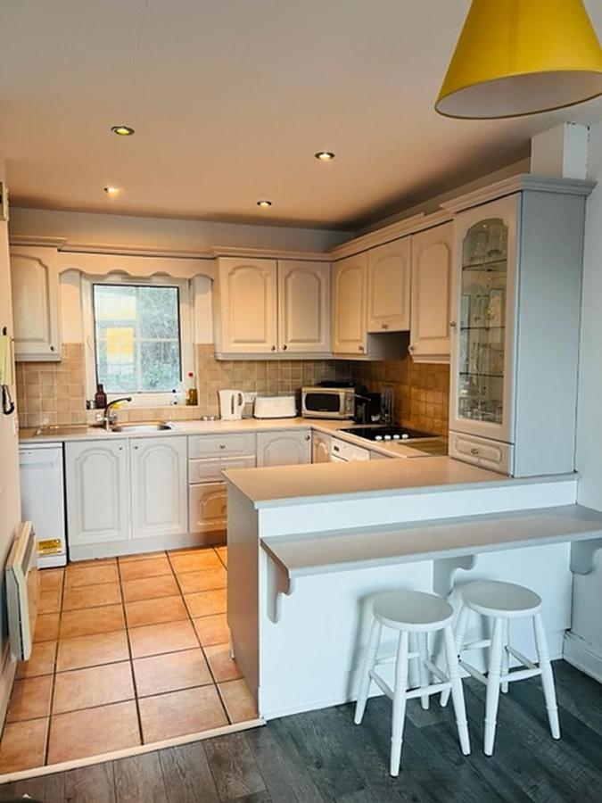 Heart Of Kinsale Villa Bagian luar foto